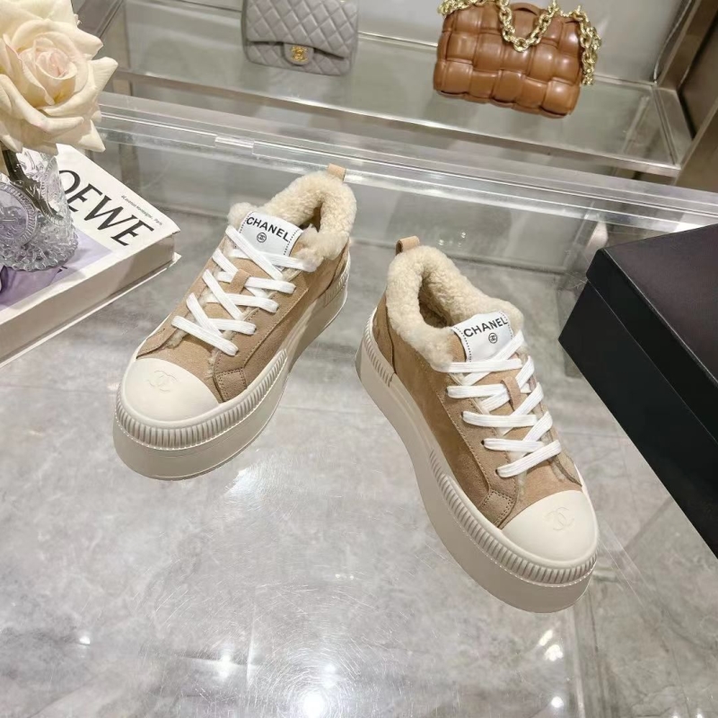 Ch**el sport shoes